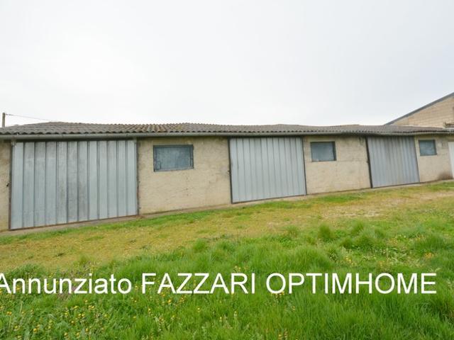 À vendre en exclusivité à Lion devant Dun, bâtiment à usage de garages et bureau, surface totale 282 m²!