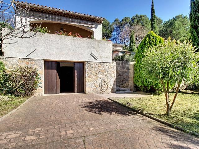A Vendre en exclusivité ! Draguignan Maison proche des commo. 108m² Draguignan