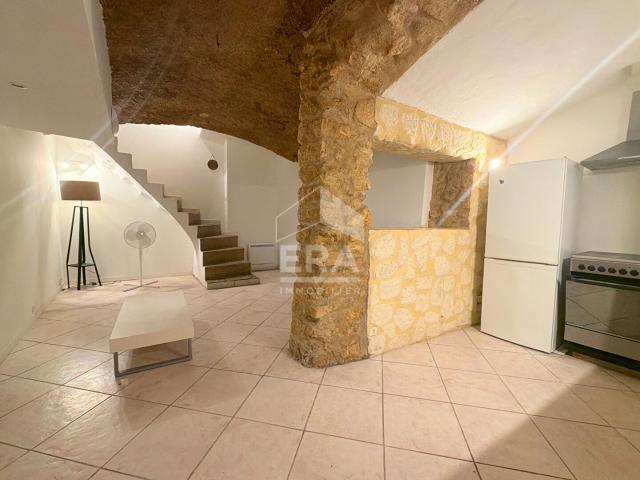 A VENDRE EN EXCLUSIVITE PERTUIS 84120 PROCHE CENTRE VILLE APPARTEMENT TYPE 2 DE 42 M2 EN SOUPLEX