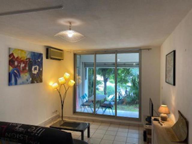 A VENDRE EN EXCLUSIVITE STUDIO A SAINT GILLES LES BAINS