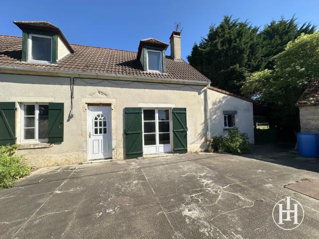À VENDRE Ensemble Immobilier avec Deux Maisons Indépendantes