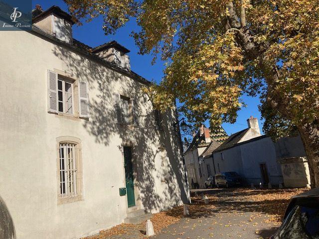 A VENDRE BEAUNE 21200 ENSEMBLE IMMOBILIER CENTRE HISTORIQUE