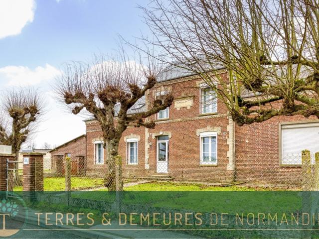 A vendre Ensemble Immobilier de 152,2m² à Petit Caux en Seine Ma