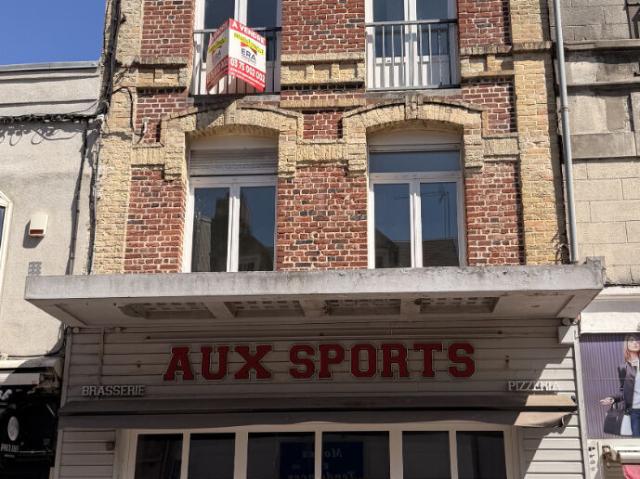 A Vendre Ensemble immobilier 4 T2 + 1 commerce 141 m2 Berck plage