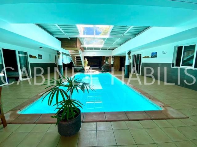 A VENDRE ENSEMBLE IMMOBILIER 726,61 M2 ENVIRON SAINT JOSE