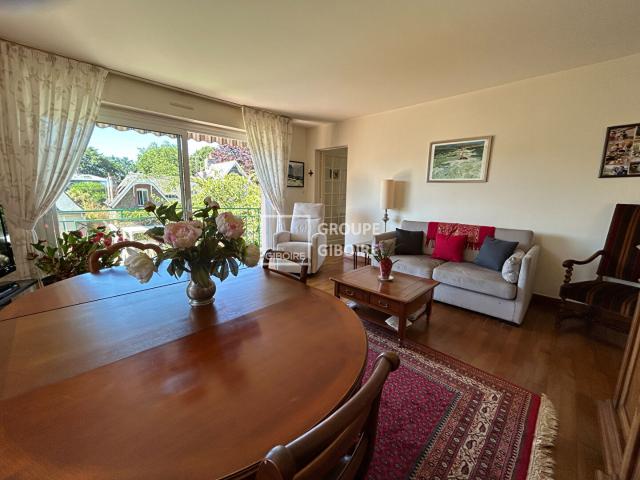 A VENDRE EXCLUSIVITE APPARTEMENT SAINT SERVAN SAINT MALO GARAGE CAVE PROCHE PLAGE ET COMMERCES