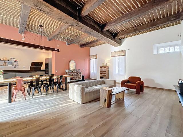 A VENDRE EXCLUSIVITÉ BASTIDE du XIXème Siècle Entièrement Rénovée GARAGE JARDIN