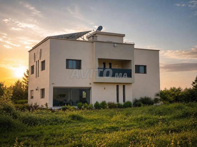 À vendre — ferme de 1,13 ha avec villa