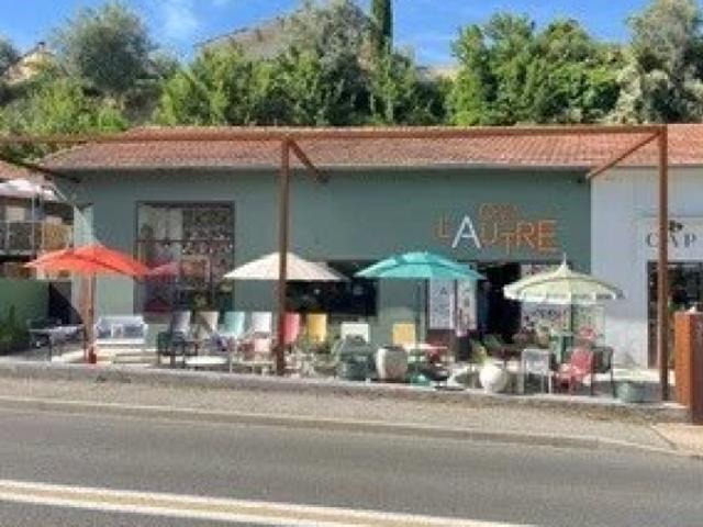 À VENDRE – Fonds de commerce Ameublement & Décoration – Nyons Drôme