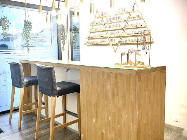 A VENDRE Fonds de commerce Institut de Beauté avec espace bien être hammam & Sauna