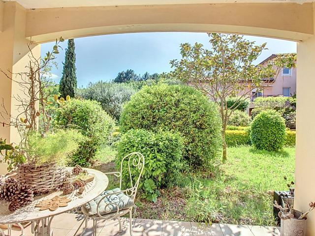 A Vendre Flayosc Studio vendu loué avec Terrasse 27m² Flayosc