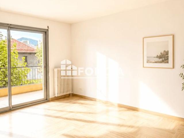 A vendre gap t4 parking et cave