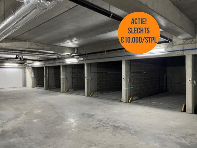 à vendre Garage Gistel Camiel Adriaensstraat