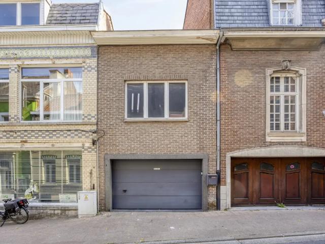 à vendre Garage Wetteren Van Cromphoutstraat