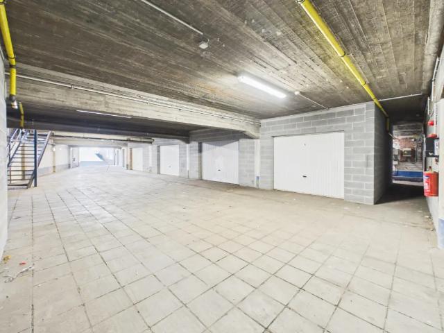 à vendre Garage Tournai