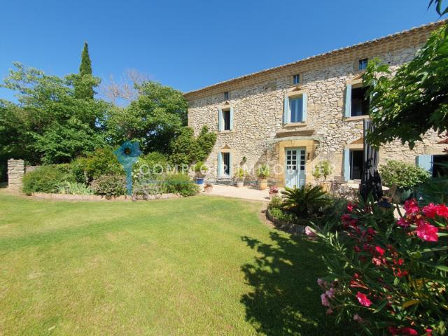 A Vendre GARD 30 Proche Uzès: Magnifique mas P7 avec pis