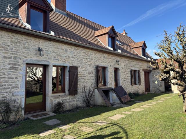 A VENDRE GEVREY CHAMBERTIN 15 KMS Dijon Sud Cote des Vins