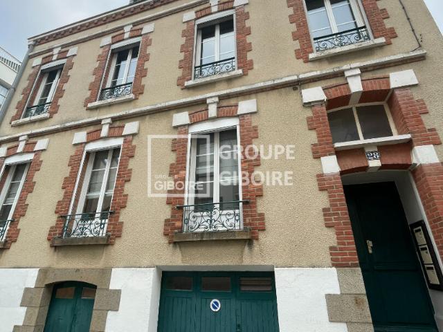 A VENDRE GROUPE GIBOIRE RENNES APPARTEMENT ENVIRON 62 M2 AVEC CAVE QUARTIER ARSENAL REDON