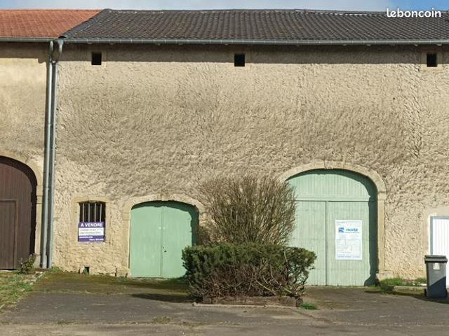 A vendre grange a renover pontigny 135 000 fai