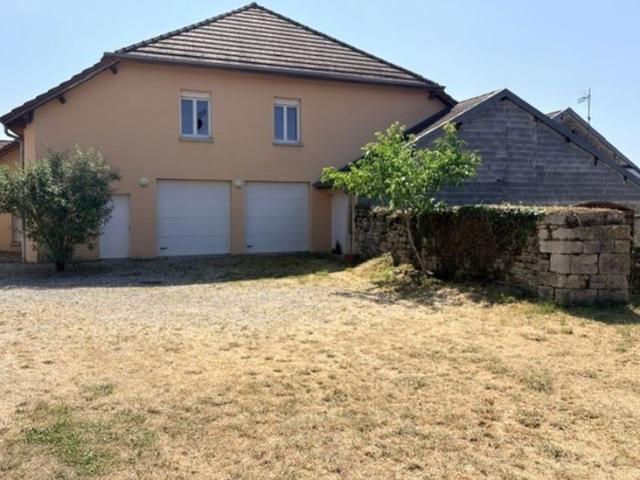 A VENDRE GRANFONTAINE MAISON 167 M² Habitables 357 M²