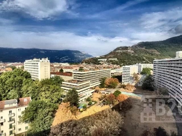 A VENDRE GRENOBLE T4 + GARAGE + CAVE