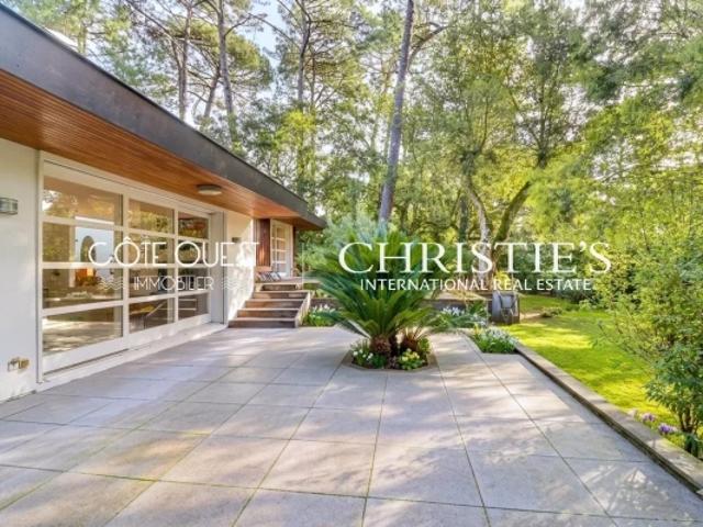 À vendre Hossegor Entre lac et golf, superbe villa d'architecte