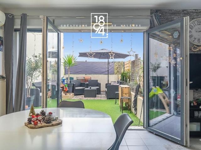 À vendre I Aubagne I T3 lumineux I Grande terrasse I double box