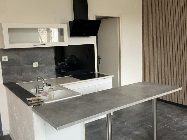 A vendre IMMEUBLE DE RAPPORT INVESTISSEMENT LOCATIF COGNAC CHARENTE