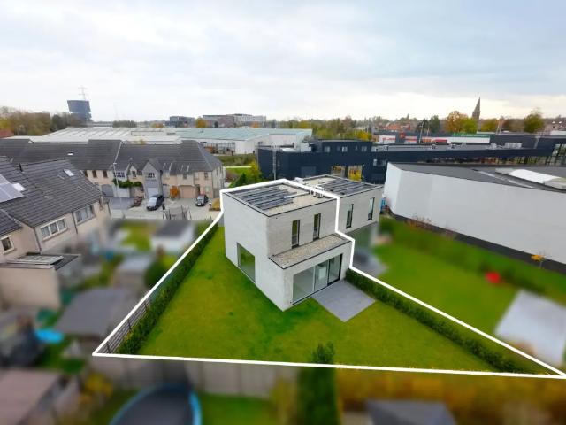 à vendre Immeuble de rapport Roeselare Gaston Vallaeysstraat