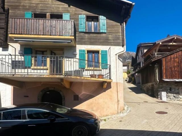 À vendre: immeuble de rendement en bon état général