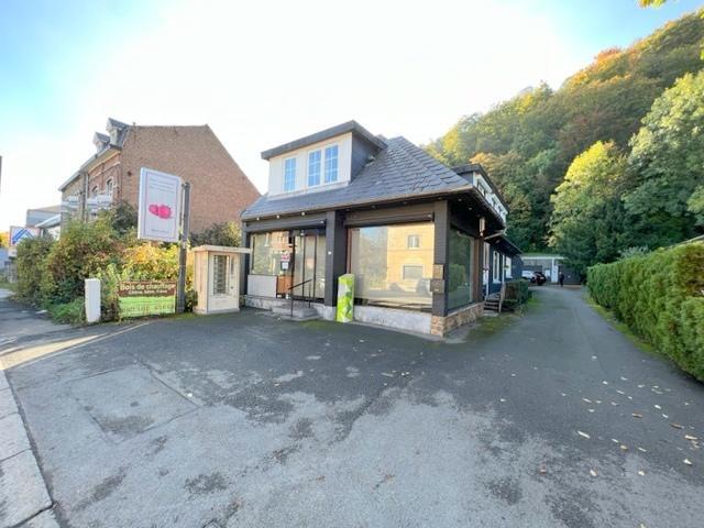 à vendre Immeuble mixte Wépion