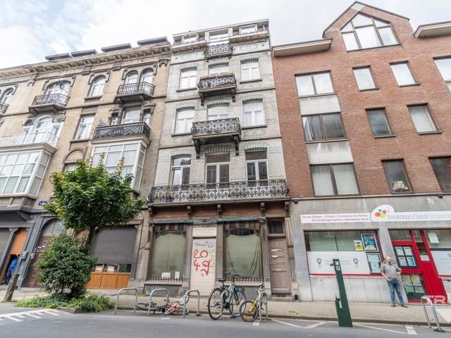 à vendre Immeuble mixte Forest