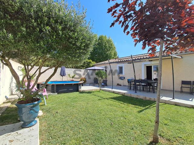 À VENDRE BELLE VILLA PLAIN PIED T4 AVEC PISCINE PROCHE GARE ET COMMERCES