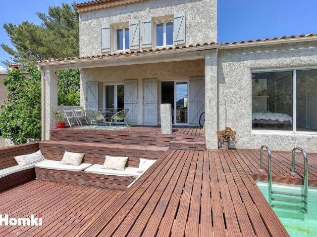 À VENDRE – LE REVEST LES EAUX 83200 – MAISON T5 RÉNOVÉE AVEC PI