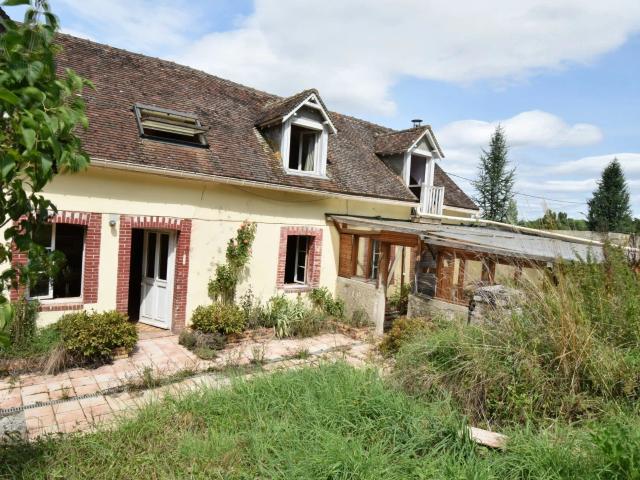 À vendre Longère en pierre avec dépendances et grand terr 90m² Pierres