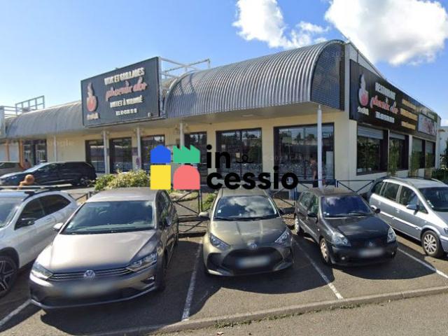 ? À VENDRE – LOCAL COMMERCIAL DE 838 m² – LE MANS