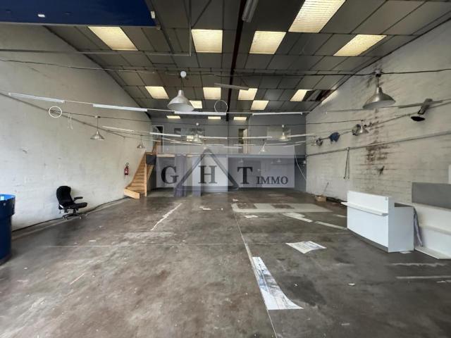 A vendre Local d'activité de 255m2