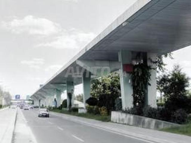 À vendre locaux commerciaux bouskoura