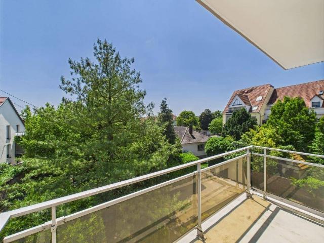 À vendre: Lumineux 3 pièces avec balcon et garage à Illkirch, d