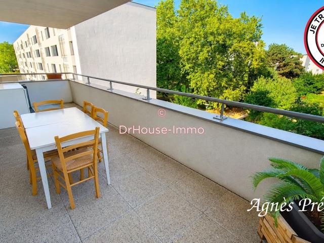 À vendre Lyon 9ᵉ | Appartement 3 pièces avec grande terrasse, parking et résidence sécurisée