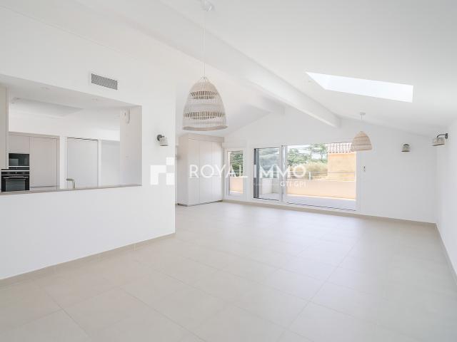 À Vendre Magnifique appartement Neuf en duplex Cap Brun