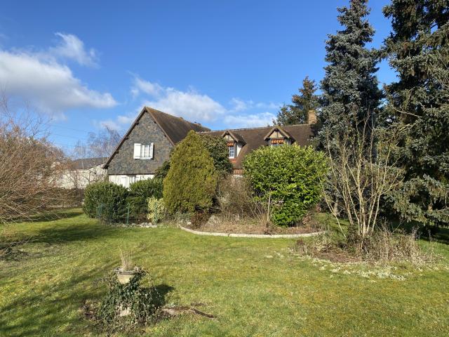 A VENDRE MAISON 206m2 OLIVET SUD