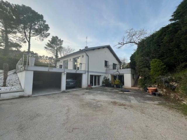 A VENDRE MAISON 26380 PEYRINS