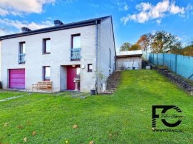 À Vendre Maison 4 chambres à Attert