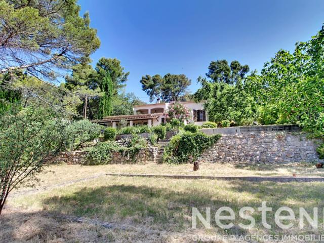 A VENDRE Maison 4 pièces à Draguignan avec VUE panoramique