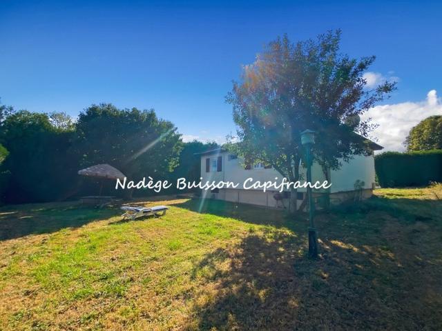 À vendre maison 4 pièces de 90 m² BRUCOURT Terrain de 5633 m²