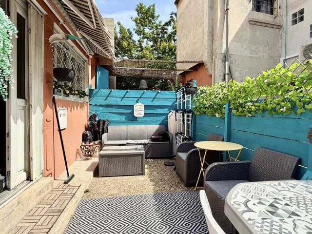 À vendre Maison 5 pièces avec extérieur dans le 16?