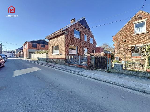à vendre Maison Courcelles Rue Depasse