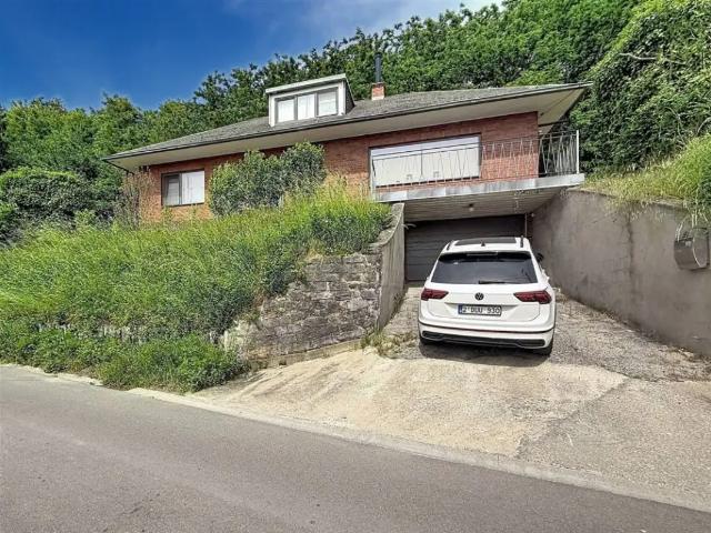 à vendre Maison Court Saint Étienne Rue Vivier le Duc