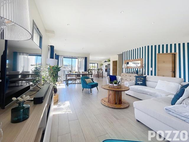A VENDRE Maison Contemporaine de 161 m2